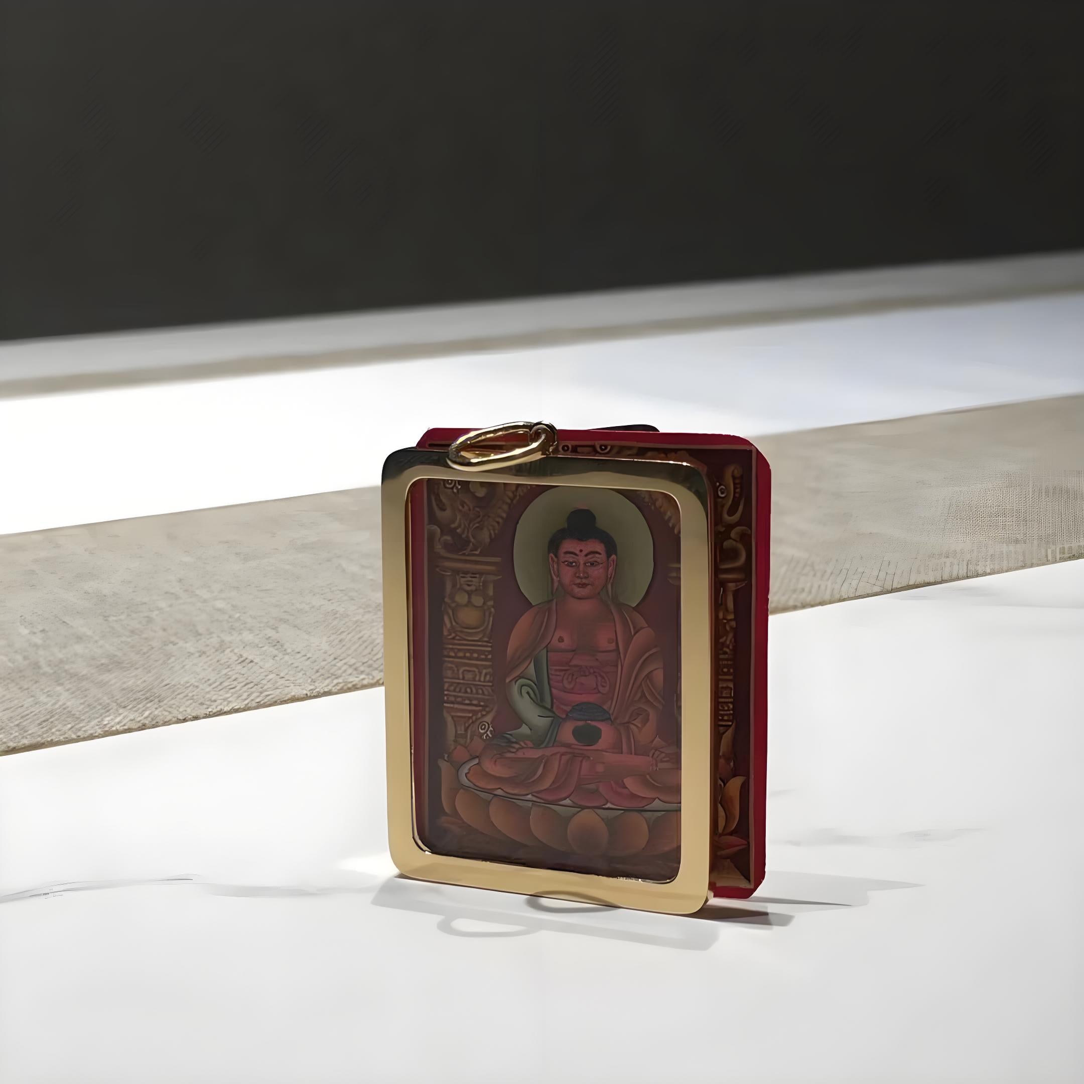 Ancient handmade gau box display image, showing overall appearance and exquisite craftsmanship